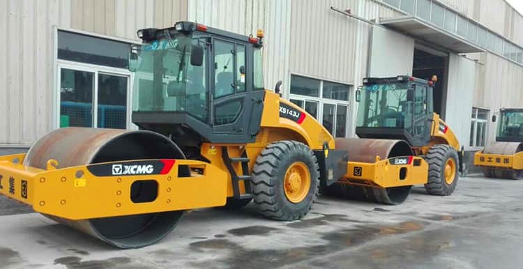 XCMG new 14 ton single drum vibratory road roller XS143J China asphalt compactor equipment for sale
